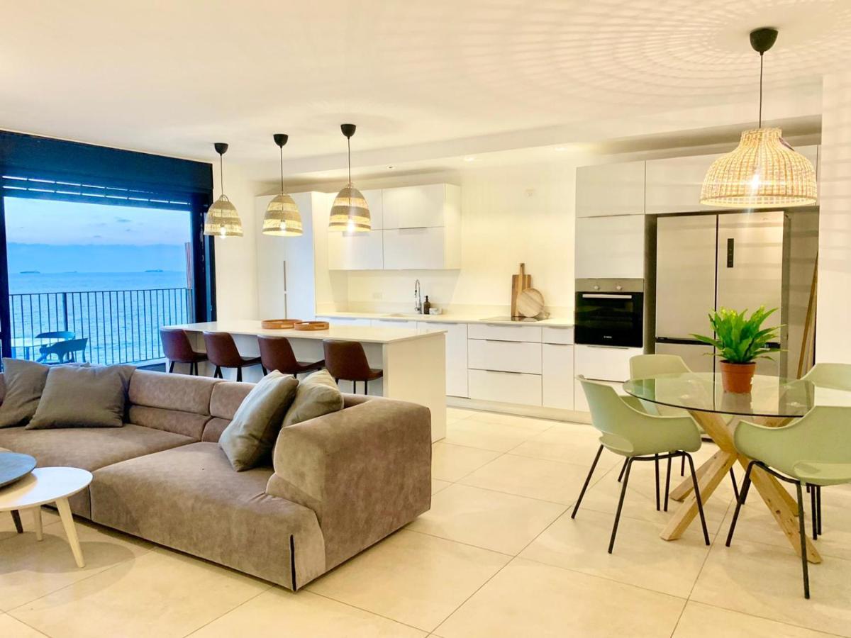 Beach Place Apartments 海法 外观 照片