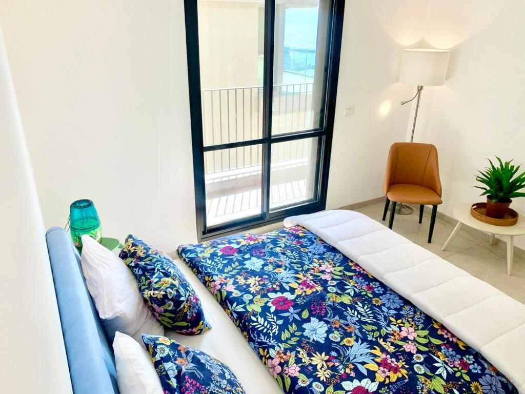 Beach Place Apartments 海法 外观 照片