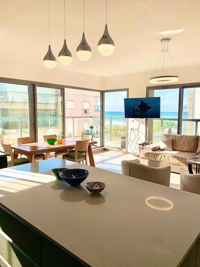 Beach Place Apartments 海法 外观 照片
