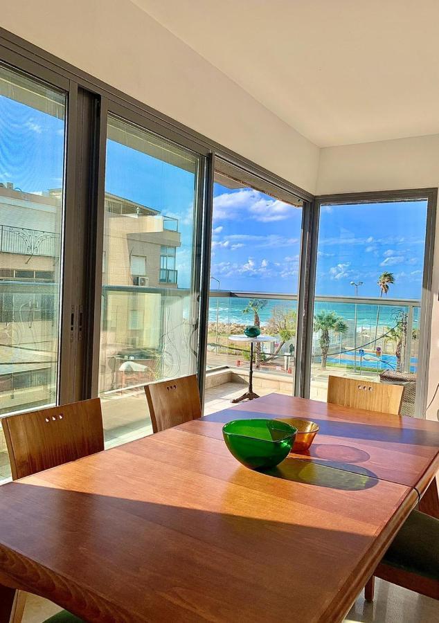 Beach Place Apartments 海法 外观 照片