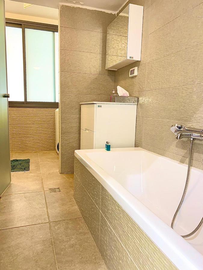Beach Place Apartments 海法 外观 照片