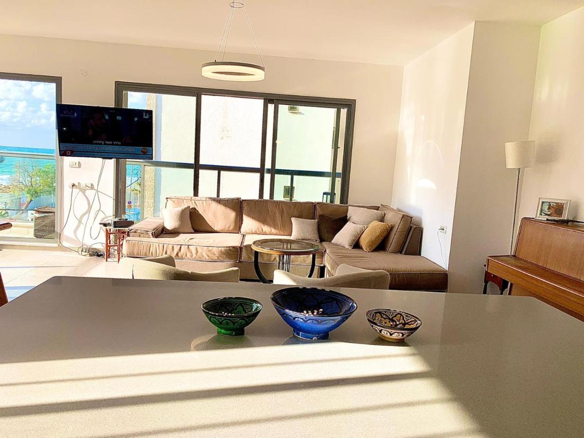 Beach Place Apartments 海法 外观 照片