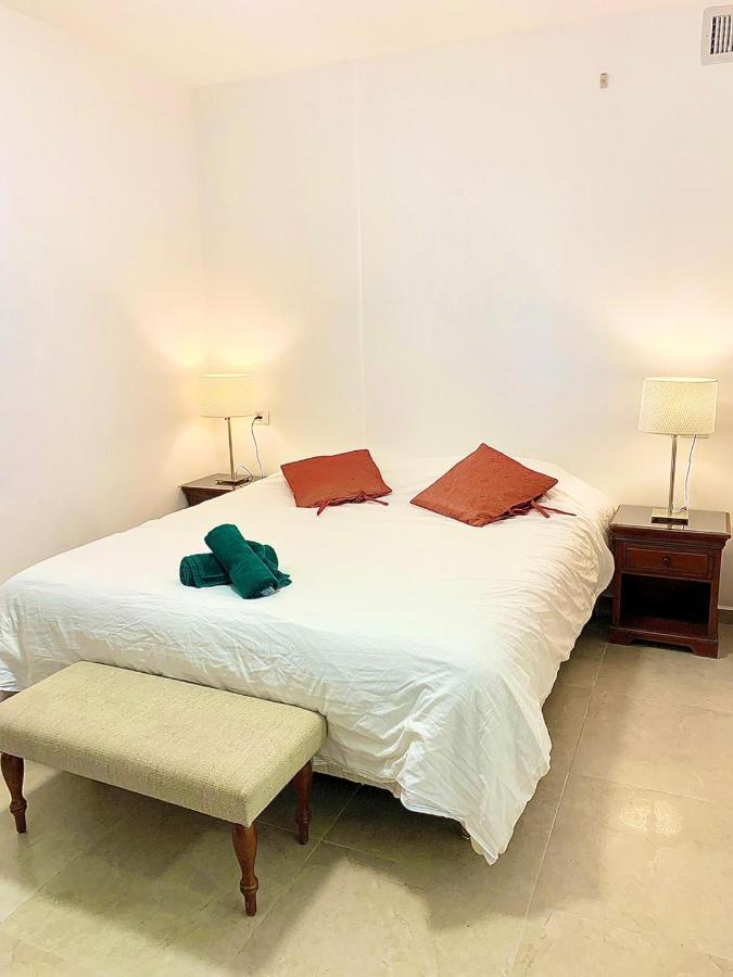 Beach Place Apartments 海法 外观 照片