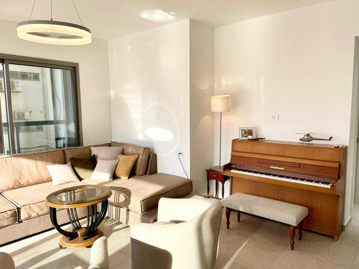 Beach Place Apartments 海法 外观 照片
